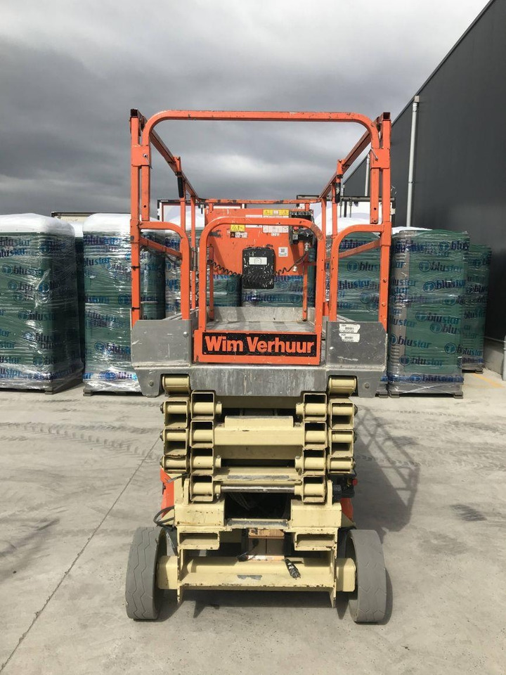 JLG 3246ES (1240)  - Piattaforma a pantografo: foto 2 JLG 3246ES (1240)  - Piattaforma a pantografo: foto 2