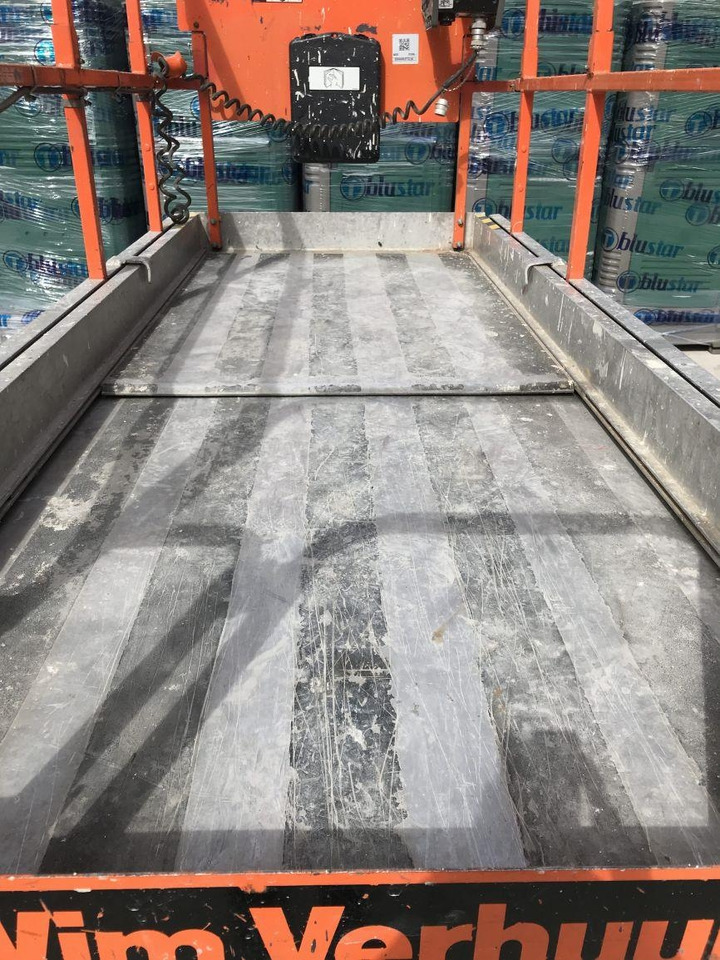 JLG 3246ES (1240)  - Piattaforma a pantografo: foto 3 JLG 3246ES (1240)  - Piattaforma a pantografo: foto 3