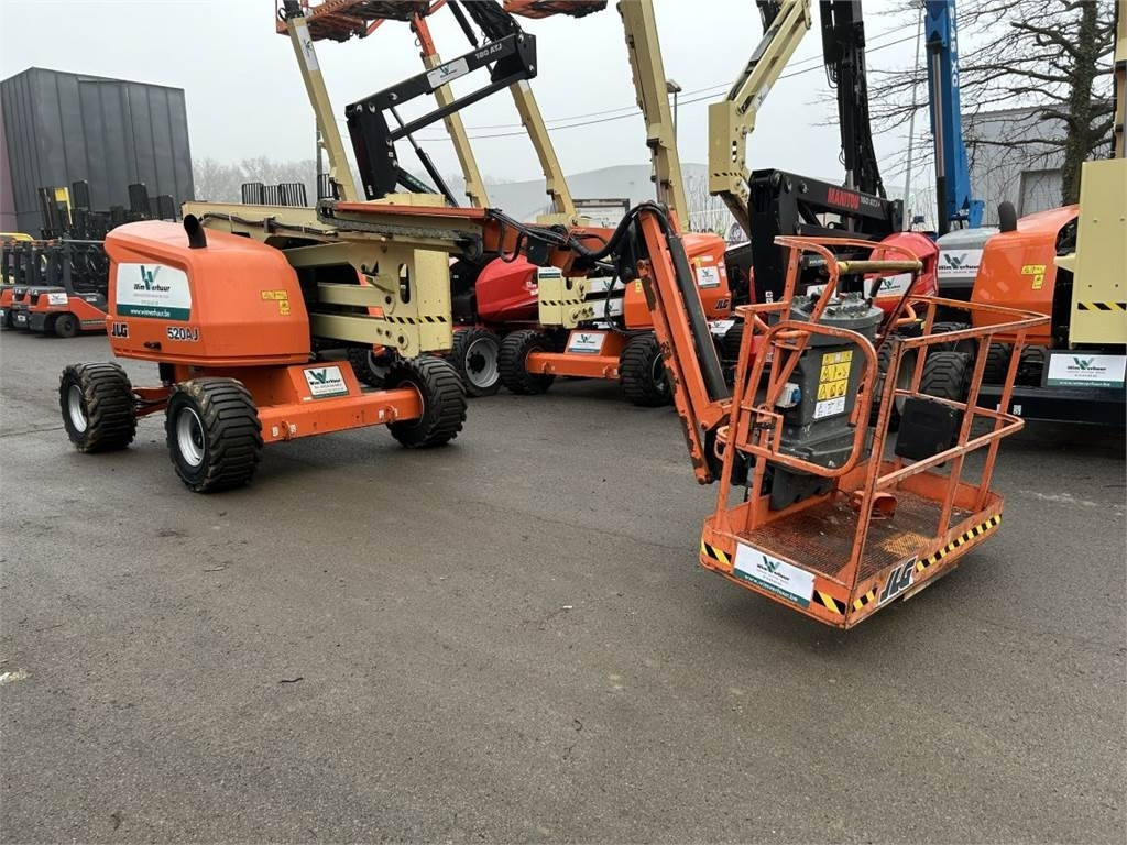 JLG 520AJ (2633) - Piattaforma articolata: foto 4 JLG 520AJ (2633) - Piattaforma articolata: foto 4