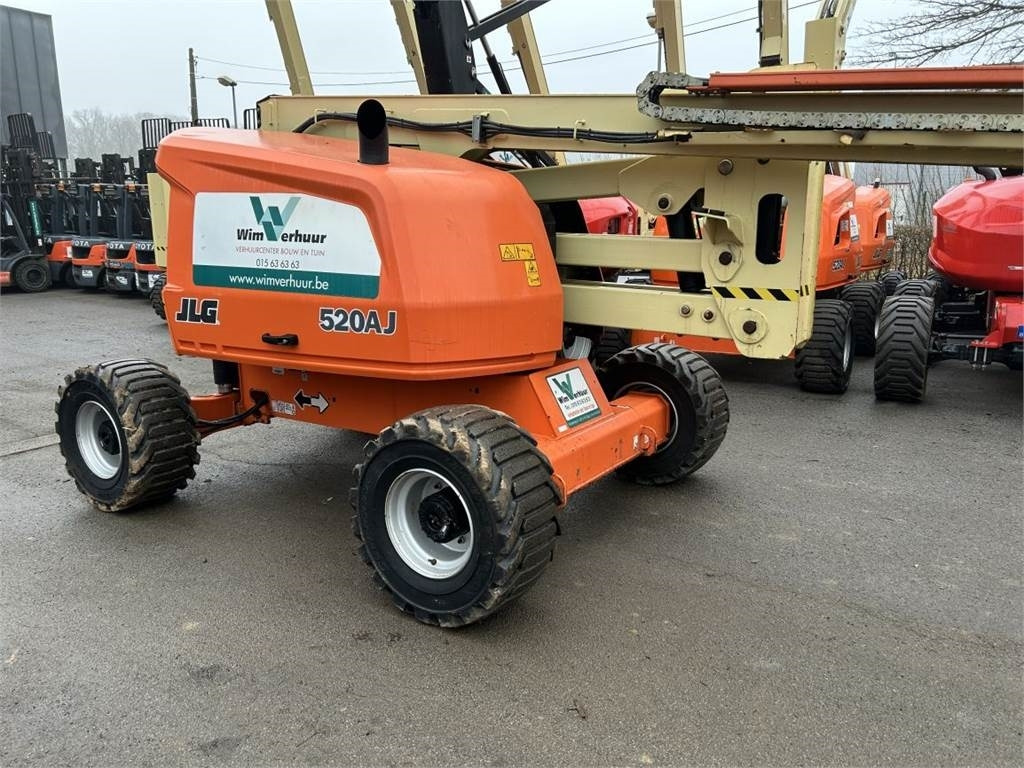 JLG 520AJ (2633) - Piattaforma articolata: foto 2 JLG 520AJ (2633) - Piattaforma articolata: foto 2