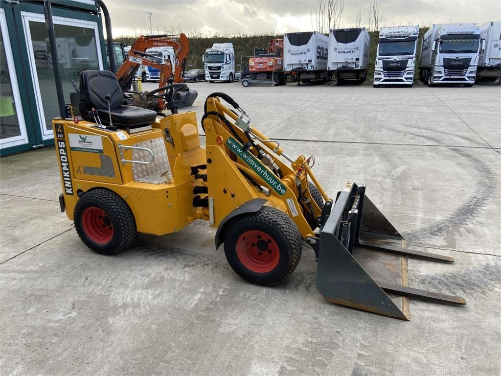 Knikmops KM100 (7123) - Pala articolata: foto 4 Knikmops KM100 (7123) - Pala articolata: foto 4