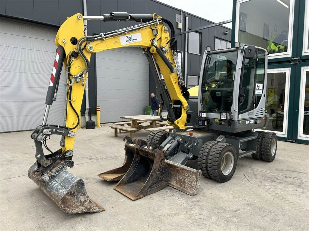 Wacker Neuson EW65 (8946) - Escavatore gommato: foto 2 Wacker Neuson EW65 (8946) - Escavatore gommato: foto 2