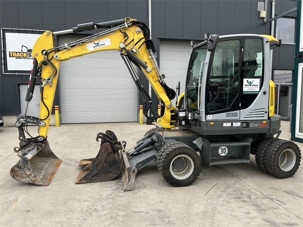 Wacker Neuson EW65 (8946) - Escavatore gommato: foto 1 Wacker Neuson EW65 (8946) - Escavatore gommato: foto 1