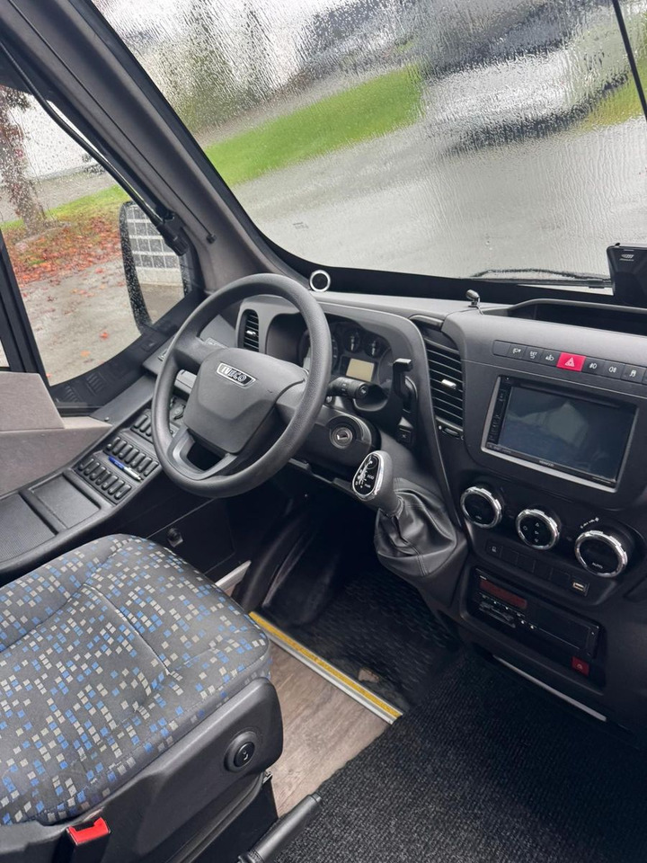 Iveco Atomic AN21 (wenig Km*7.2t) Rosero/ Rapido - Minibus, Pulmino: foto 4 Iveco Atomic AN21 (wenig Km*7.2t) Rosero/ Rapido - Minibus, Pulmino: foto 4