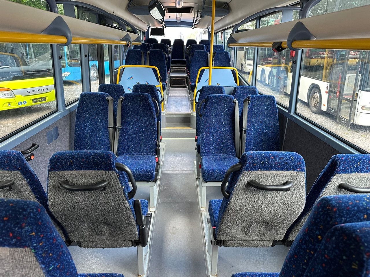 Iveco Irisbus Crossway LE SFR 162 *AC*100 km/h*Schalt - Autobus urbano: foto 5 Iveco Irisbus Crossway LE SFR 162 *AC*100 km/h*Schalt - Autobus urbano: foto 5