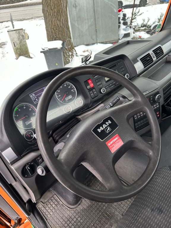 MAN TGS 26.400 6X2-2 BL Meille RK 20.70 Absetzkipper MAN TGS 26.400 6X2-2 BL Meille RK 20.70 Absetzkipper - Autocarro multibenna: foto 3 MAN TGS 26.400 6X2-2 BL Meille RK 20.70 Absetzkipper MAN TGS 26.400 6X2-2 BL Meille RK 20.70 Absetzkipper - Autocarro multibenna: foto 3