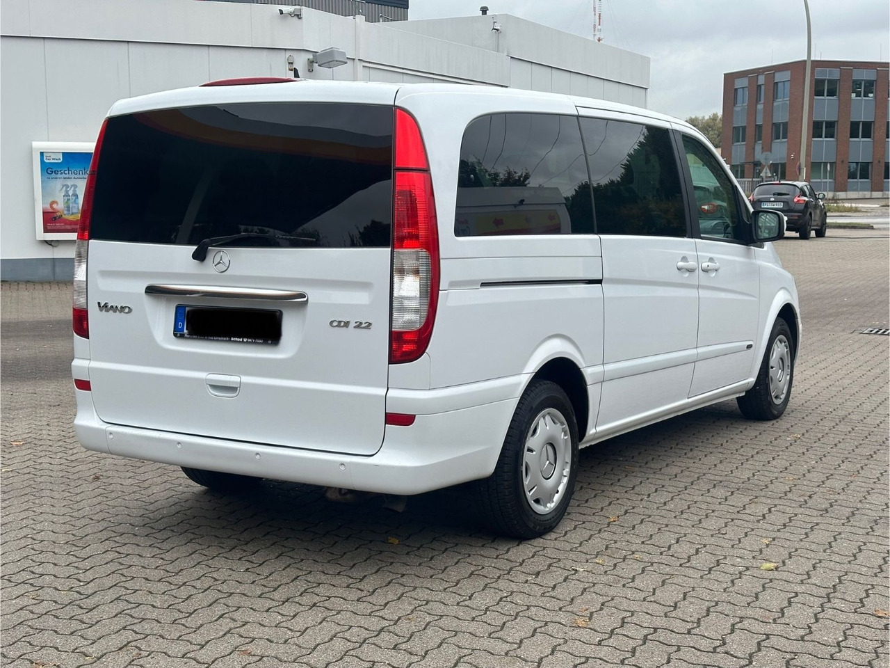 Mercedes-Benz Viano 2.2 CDI AMBIENTE extralang (Autom*133 tKm) - Pulmino: foto 2 Mercedes-Benz Viano 2.2 CDI AMBIENTE extralang (Autom*133 tKm) - Pulmino: foto 2