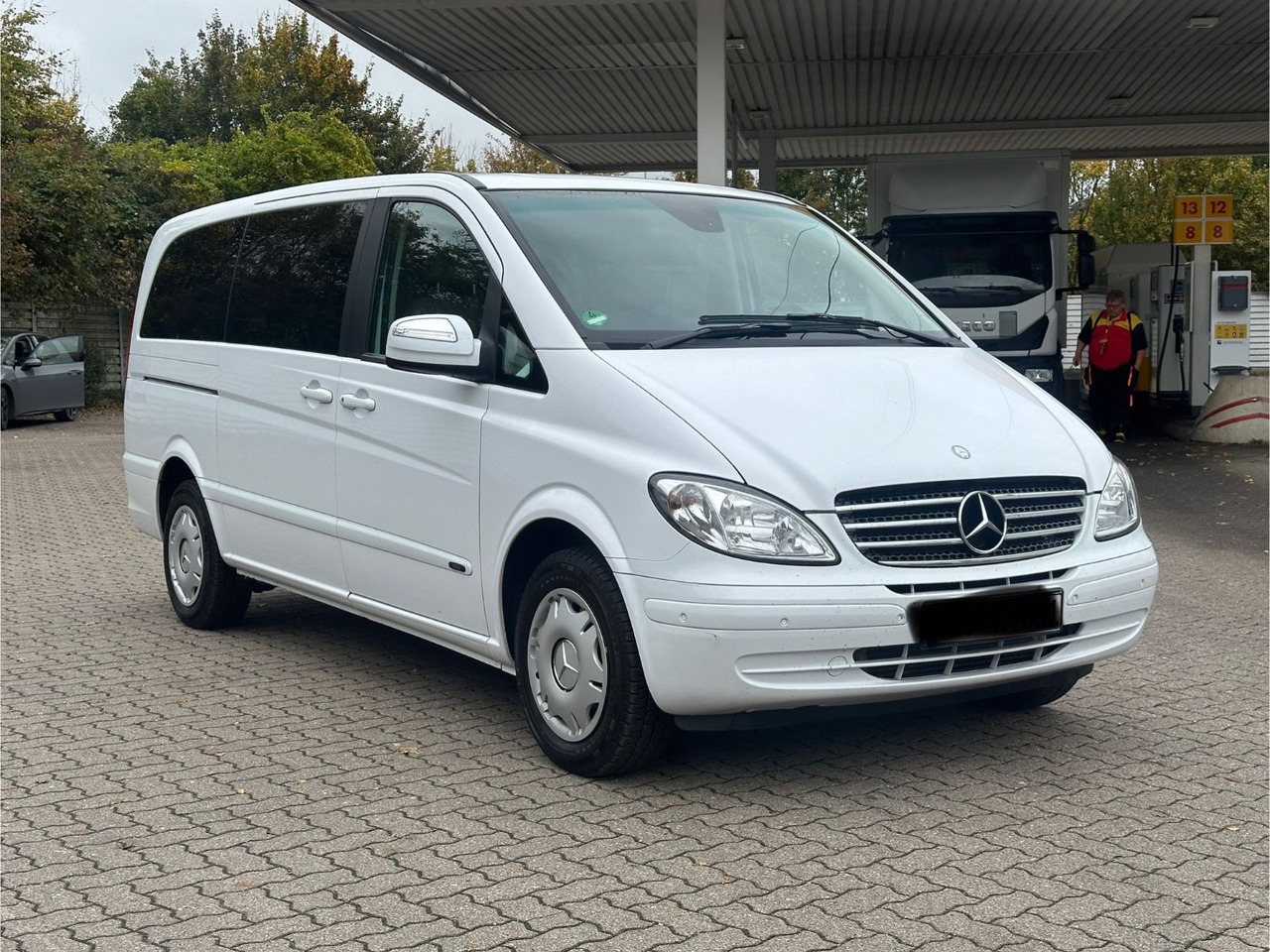 Mercedes-Benz Viano 2.2 CDI AMBIENTE extralang (Autom*133 tKm) - Pulmino: foto 1 Mercedes-Benz Viano 2.2 CDI AMBIENTE extralang (Autom*133 tKm) - Pulmino: foto 1