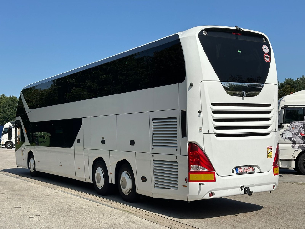 Neoplan P06 Skyliner L (83 Sitze*TOP*Motor Neu*Panorama) - Autobus a due piani: foto 3 Neoplan P06 Skyliner L (83 Sitze*TOP*Motor Neu*Panorama) - Autobus a due piani: foto 3