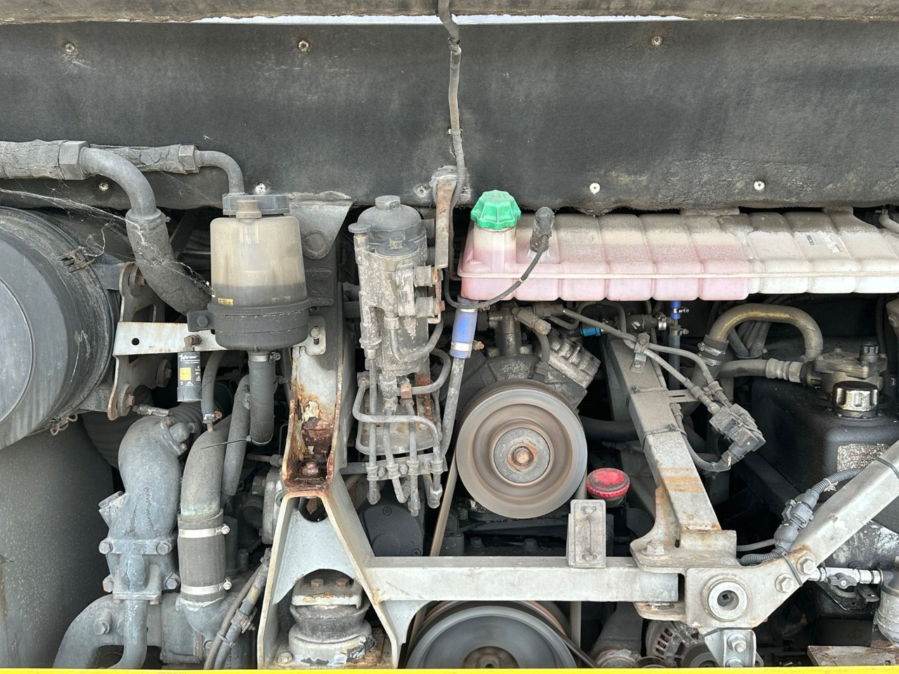 Neoplan P25 Trendliner 3516ÜC Klimaanlage*WC*57 Sitze Neoplan P25 Trendliner 3516ÜC Klimaanlage*WC*57 Sitze - Pullman: foto 4 Neoplan P25 Trendliner 3516ÜC Klimaanlage*WC*57 Sitze Neoplan P25 Trendliner 3516ÜC Klimaanlage*WC*57 Sitze - Pullman: foto 4