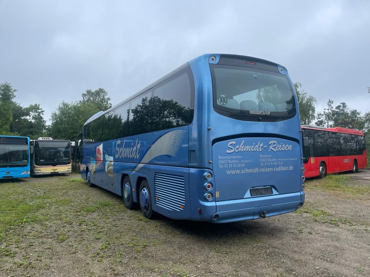 Neoplan Tourliner L P22 (59 Sitze*Schalt*TOP*DE) - Pullman: foto 3 Neoplan Tourliner L P22 (59 Sitze*Schalt*TOP*DE) - Pullman: foto 3