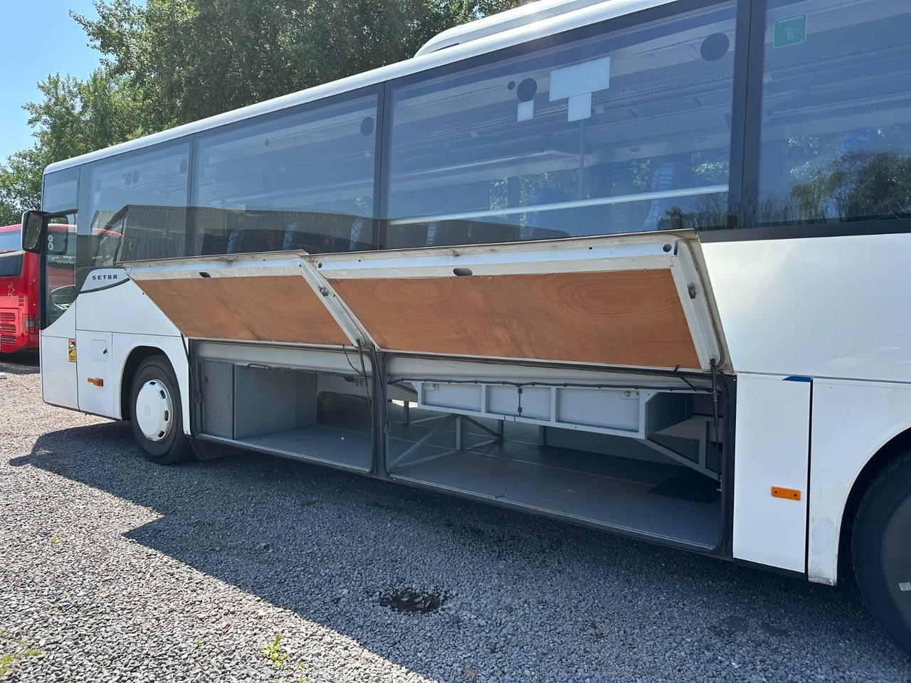 Setra S 415 UL (EEV*55 Sitze*TOP) - Autobus extraurbano: foto 4 Setra S 415 UL (EEV*55 Sitze*TOP) - Autobus extraurbano: foto 4