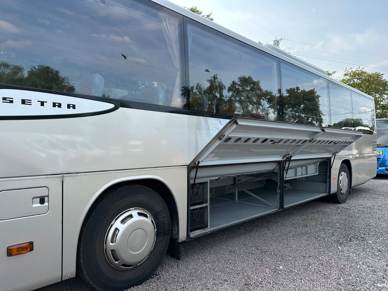 Setra S 415 UL GT (Motor neu*TOP) - Autobus extraurbano: foto 4 Setra S 415 UL GT (Motor neu*TOP) - Autobus extraurbano: foto 4