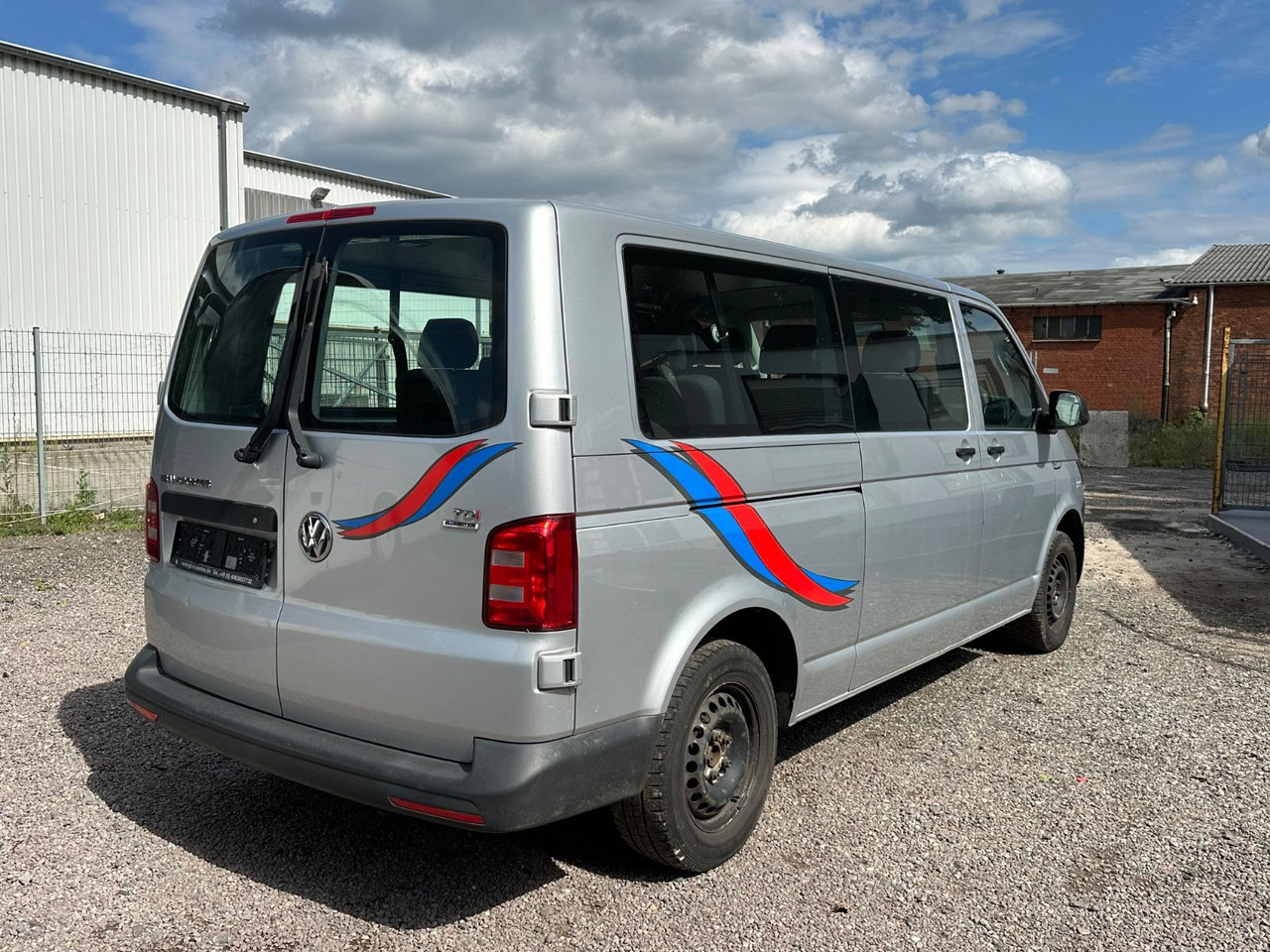 Volkswagen T6 Kombi - Pulmino: foto 5 Volkswagen T6 Kombi - Pulmino: foto 5